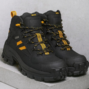 Kit Botina Masculina Bravo em Couro Legítimo e Palmilha Ortopédica + 3 BRINDES: Copo, Cinto e Carteira